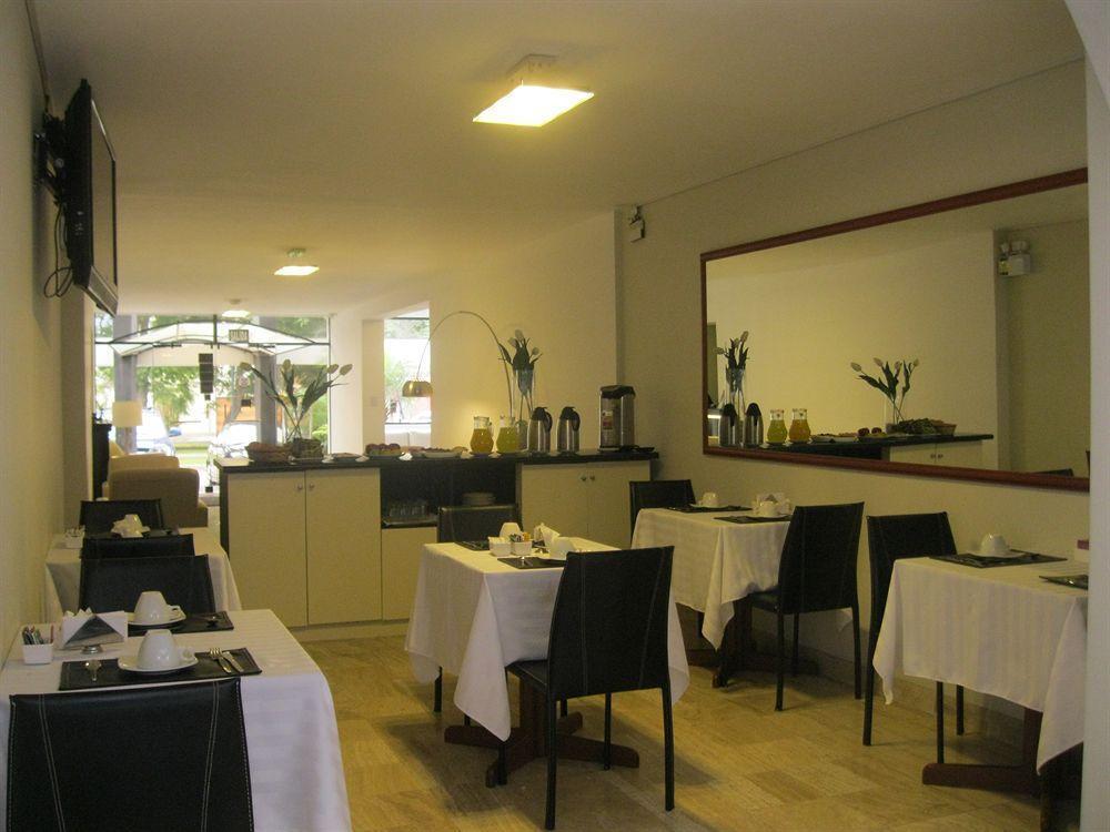 El Angolo Lima Exterior foto