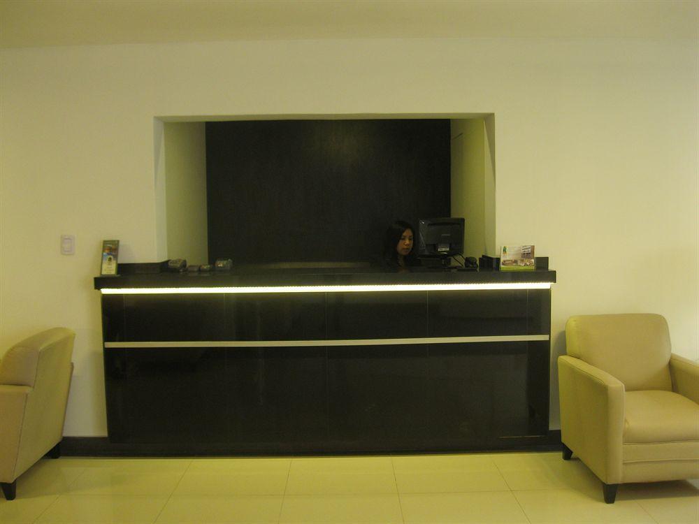El Angolo Lima Exterior foto