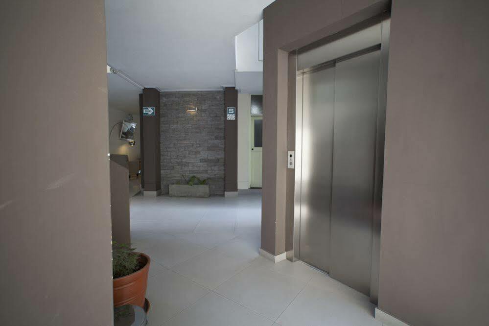 El Angolo Lima Exterior foto
